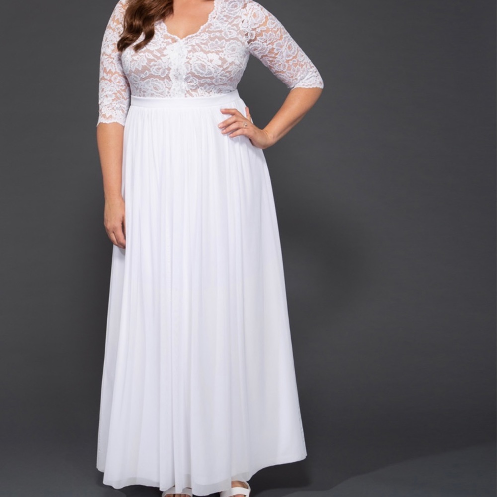 Kiyonna wedding dress NWT size Ox (10-12)